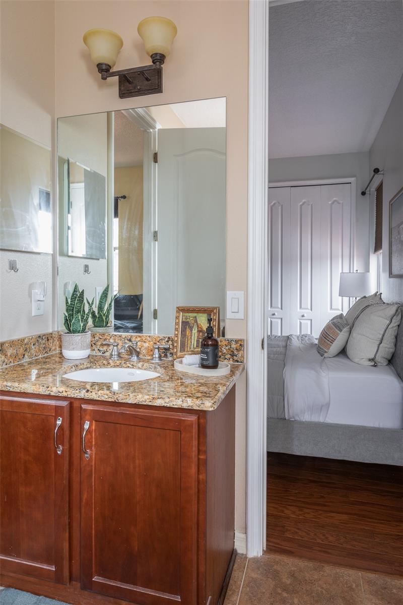 Image 21 of 43 For 313 Crestrun Loop