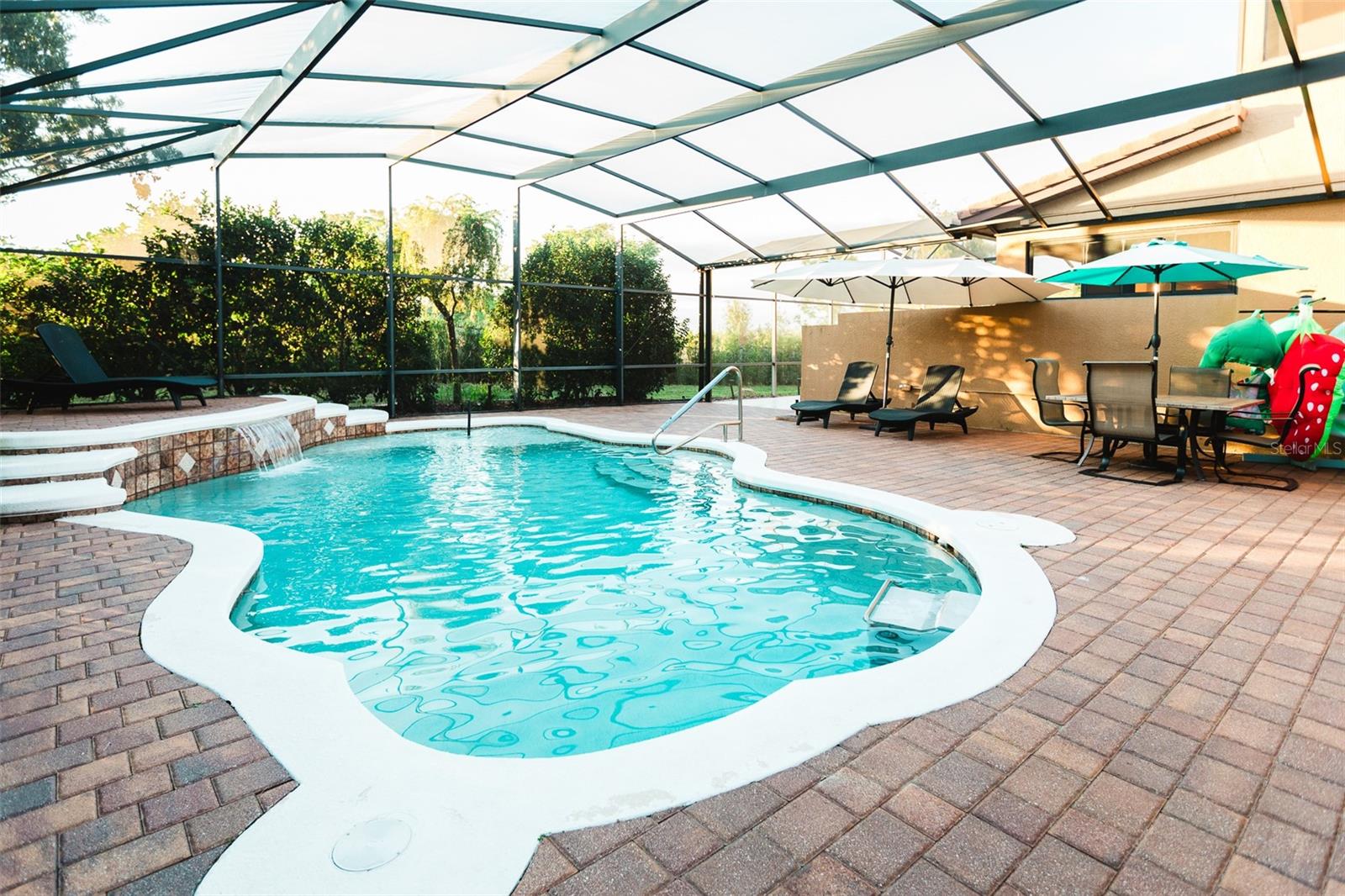 Image 33 of 43 For 313 Crestrun Loop