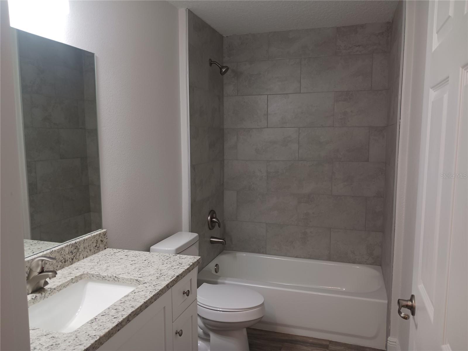 Image 13 of 16 For 5373 Park Avenue