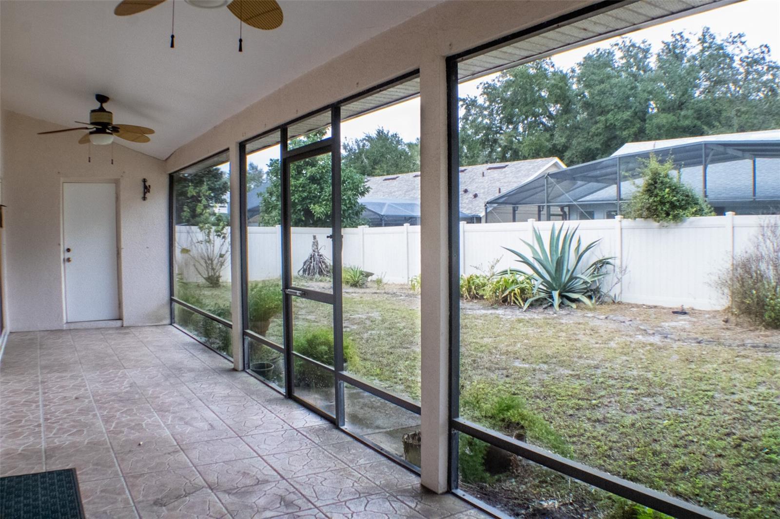 Image 30 of 33 For 601 Shady Point Way