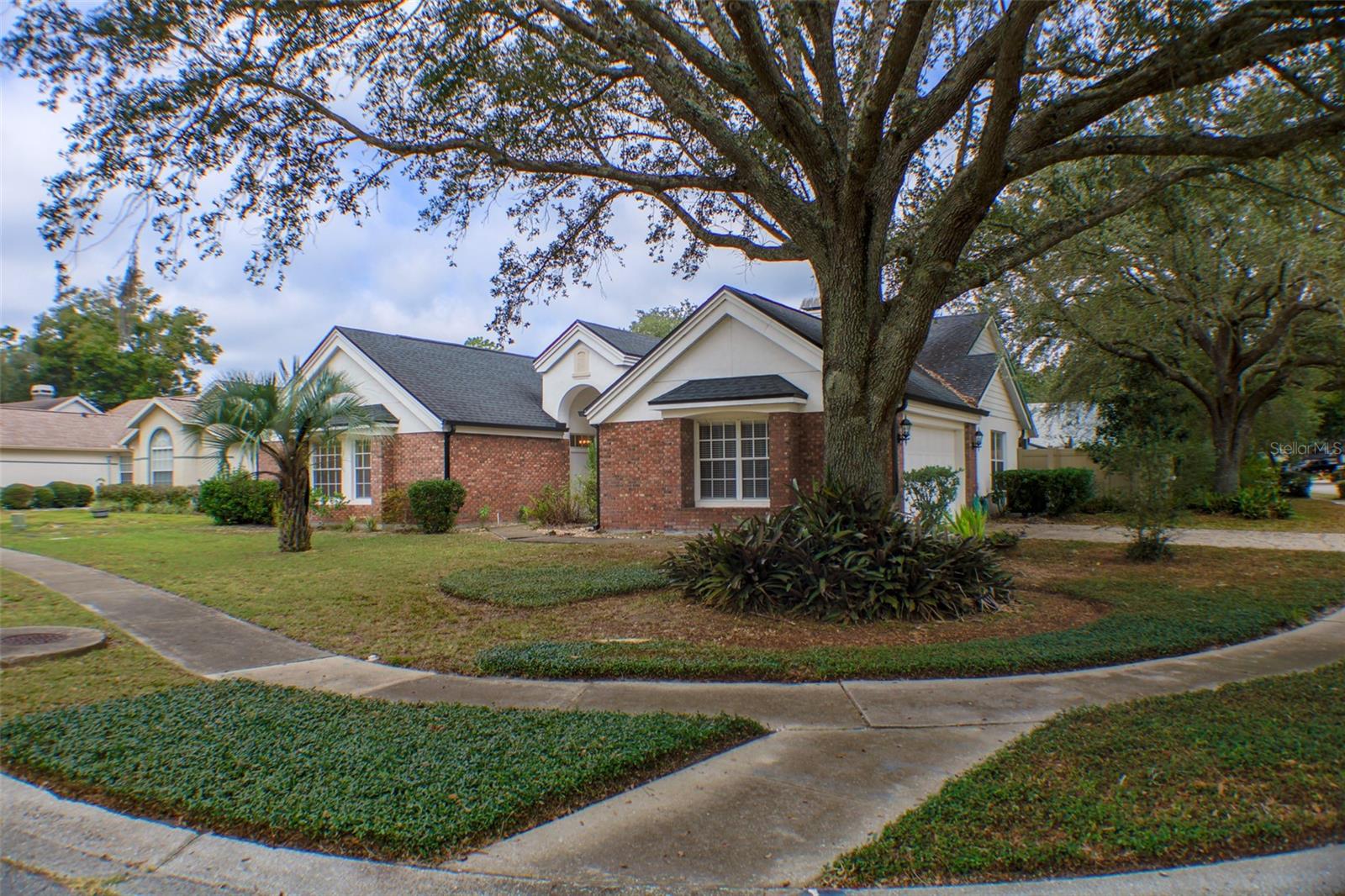 Image 33 of 33 For 601 Shady Point Way