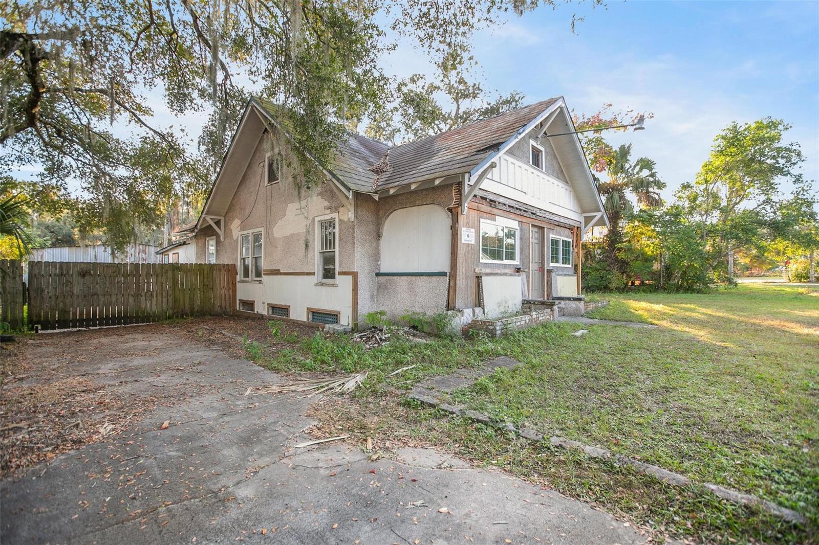 Details for 1430 New York Avenue, DELAND, FL 32724