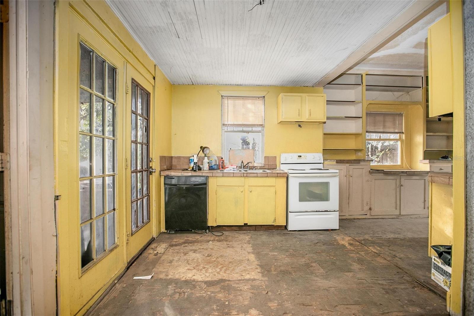 Image 14 of 39 For 1430 New York Avenue