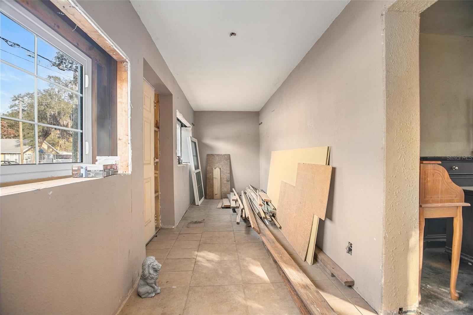 Image 3 of 39 For 1430 New York Avenue