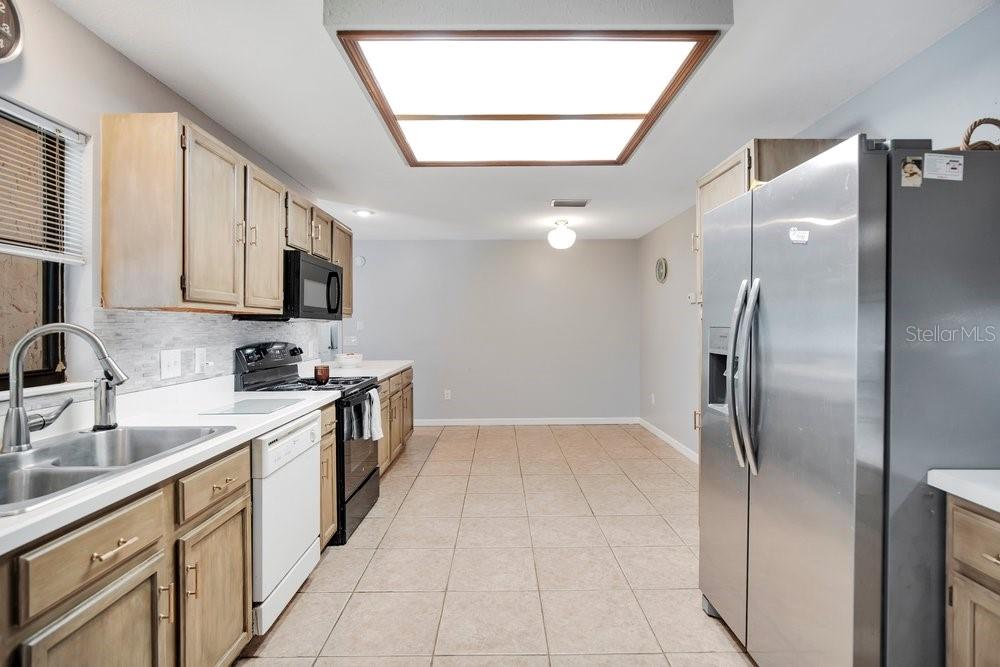 Image 11 of 43 For 90 Sundown Road