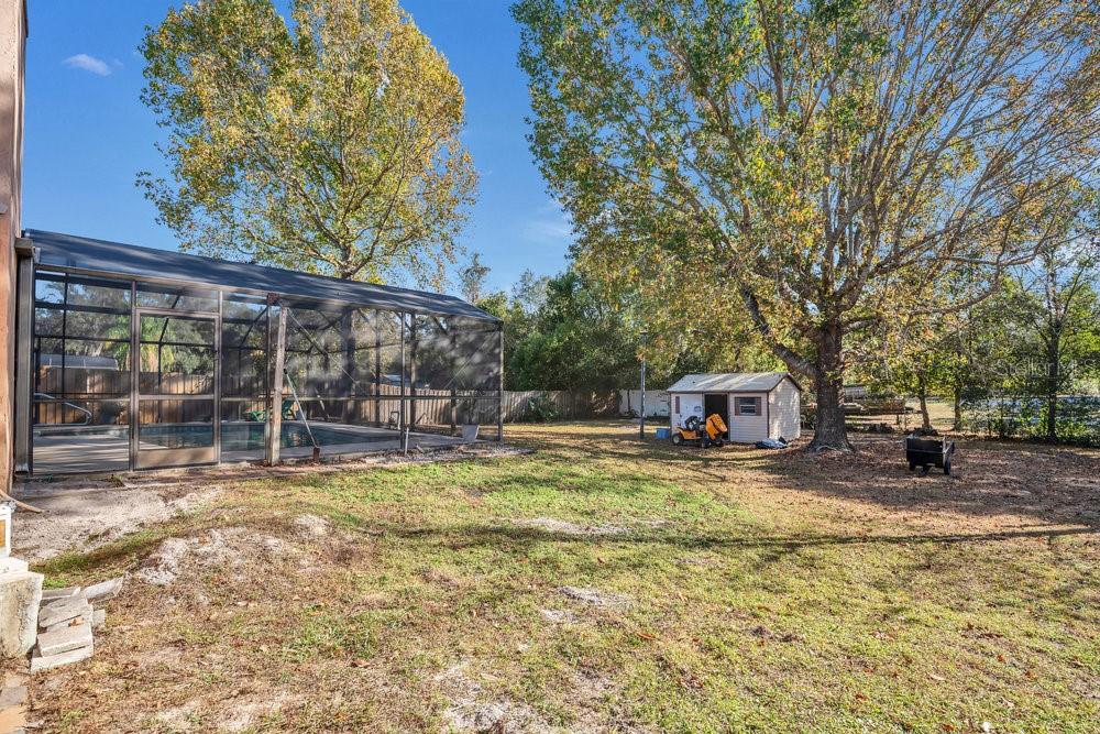 Image 32 of 43 For 90 Sundown Road