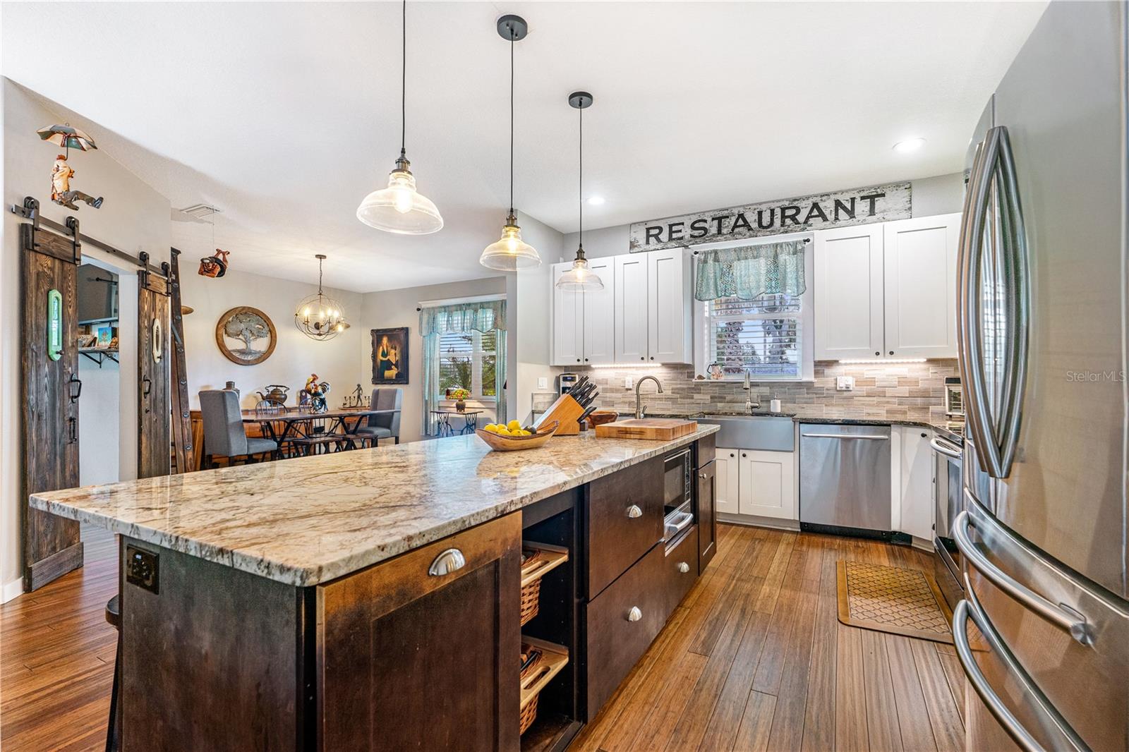 Image 15 of 53 For 432 Palm Avenue