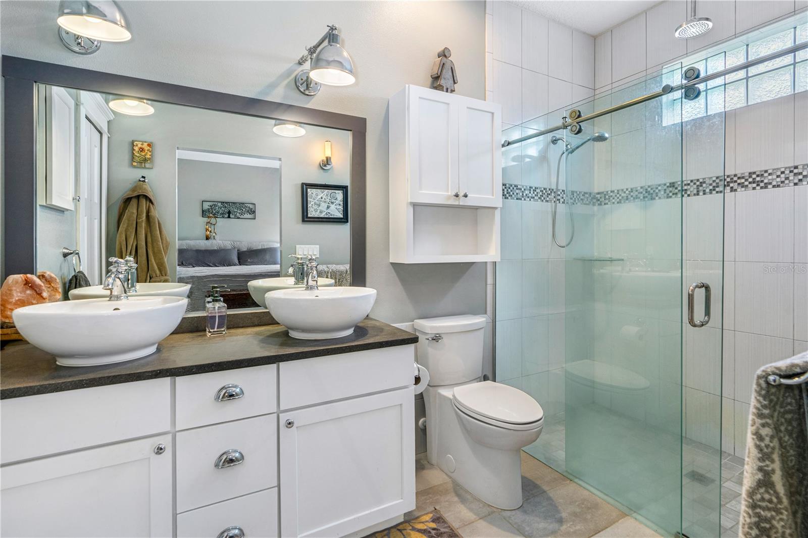 Image 27 of 53 For 432 Palm Avenue