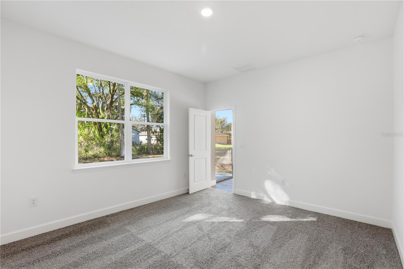 Image 19 of 35 For 1209 15th Street