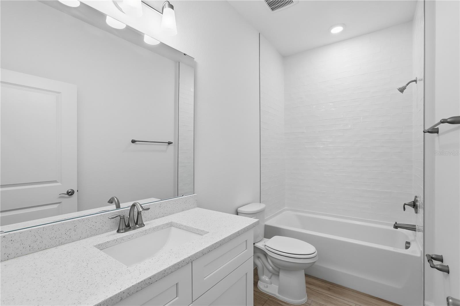 Image 26 of 35 For 1209 15th Street