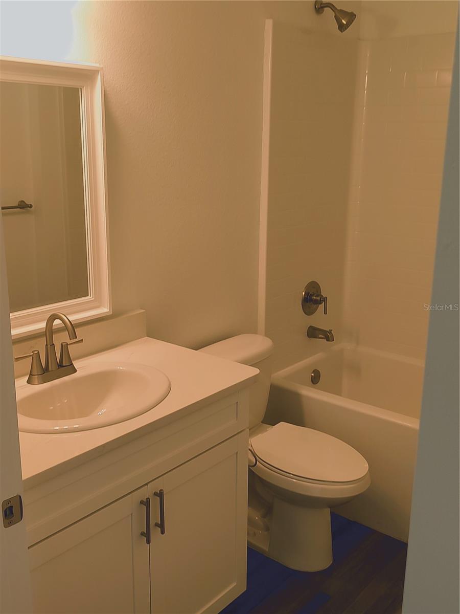 Image 14 of 15 For 1556 9th Avenue