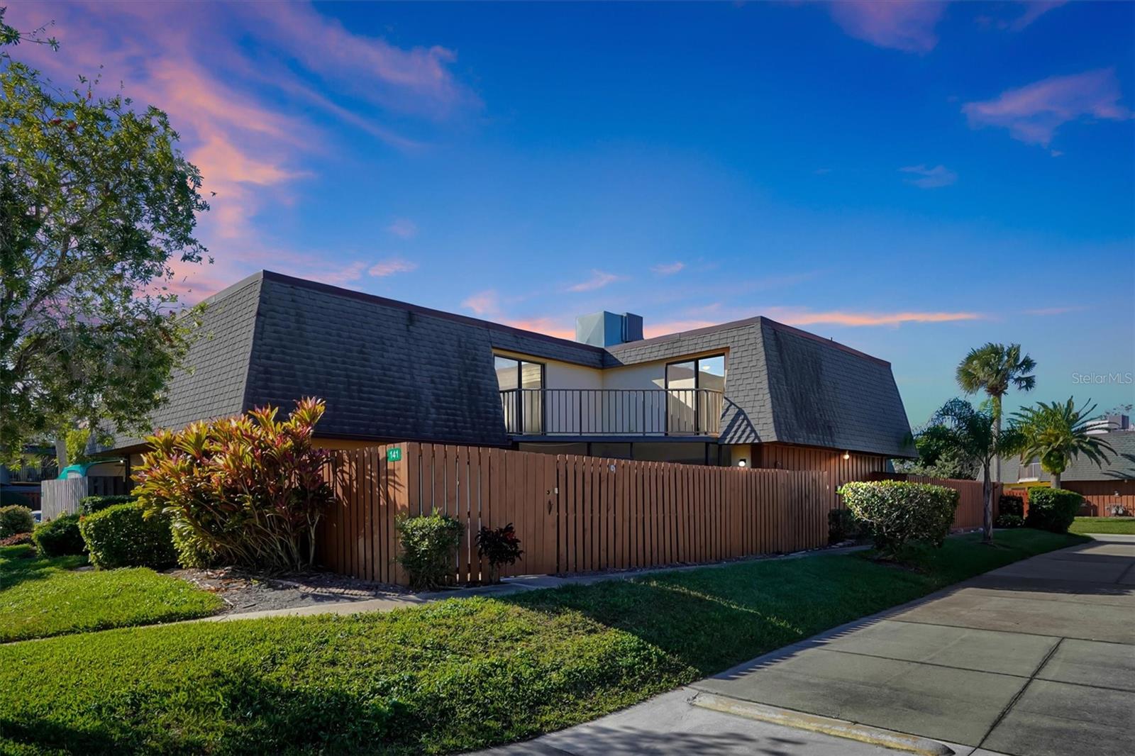 Image 40 of 50 For 141 Cedar Dunes Drive