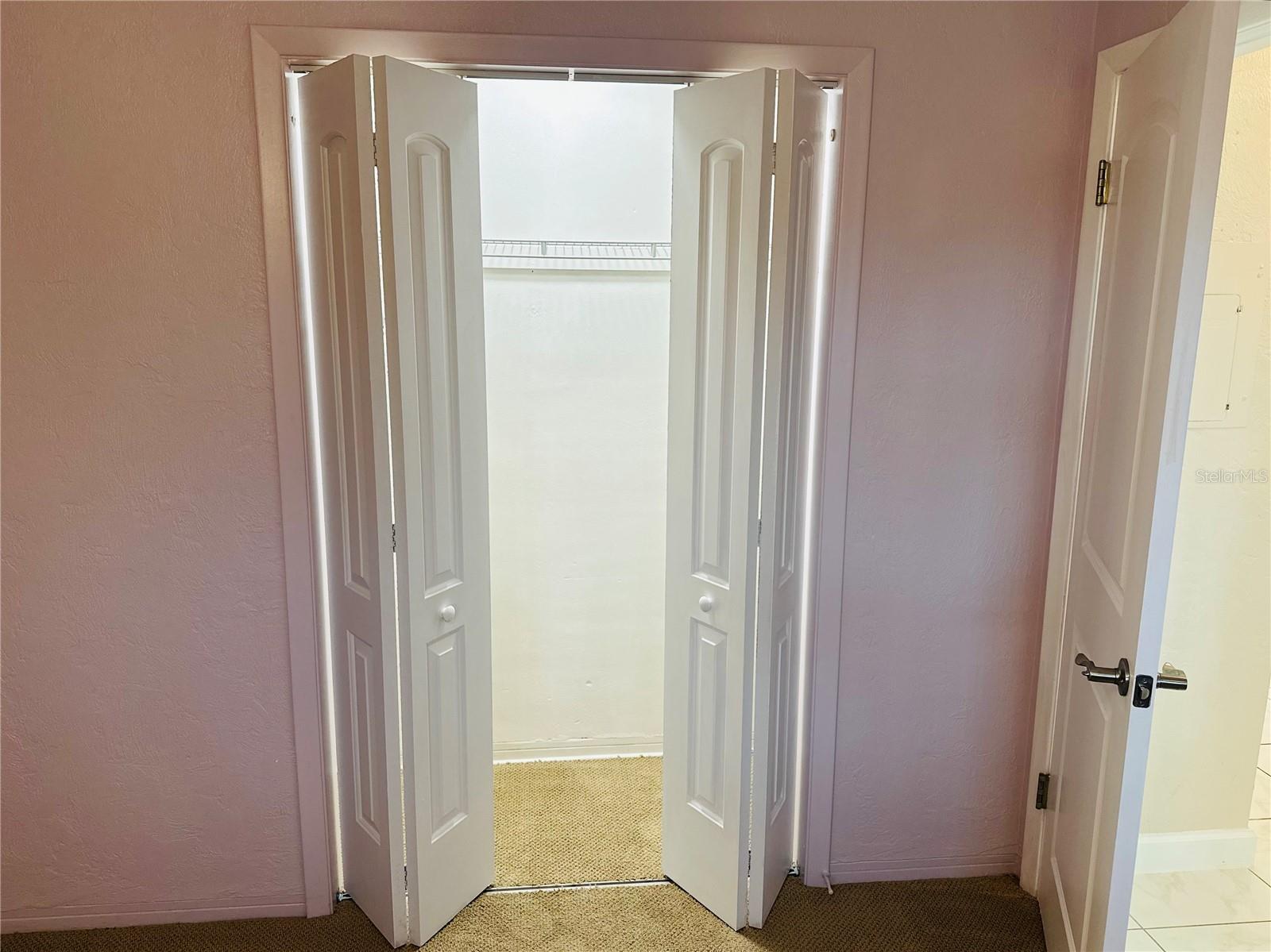 Image 15 of 21 For 2101 Atlantic Avenue 220