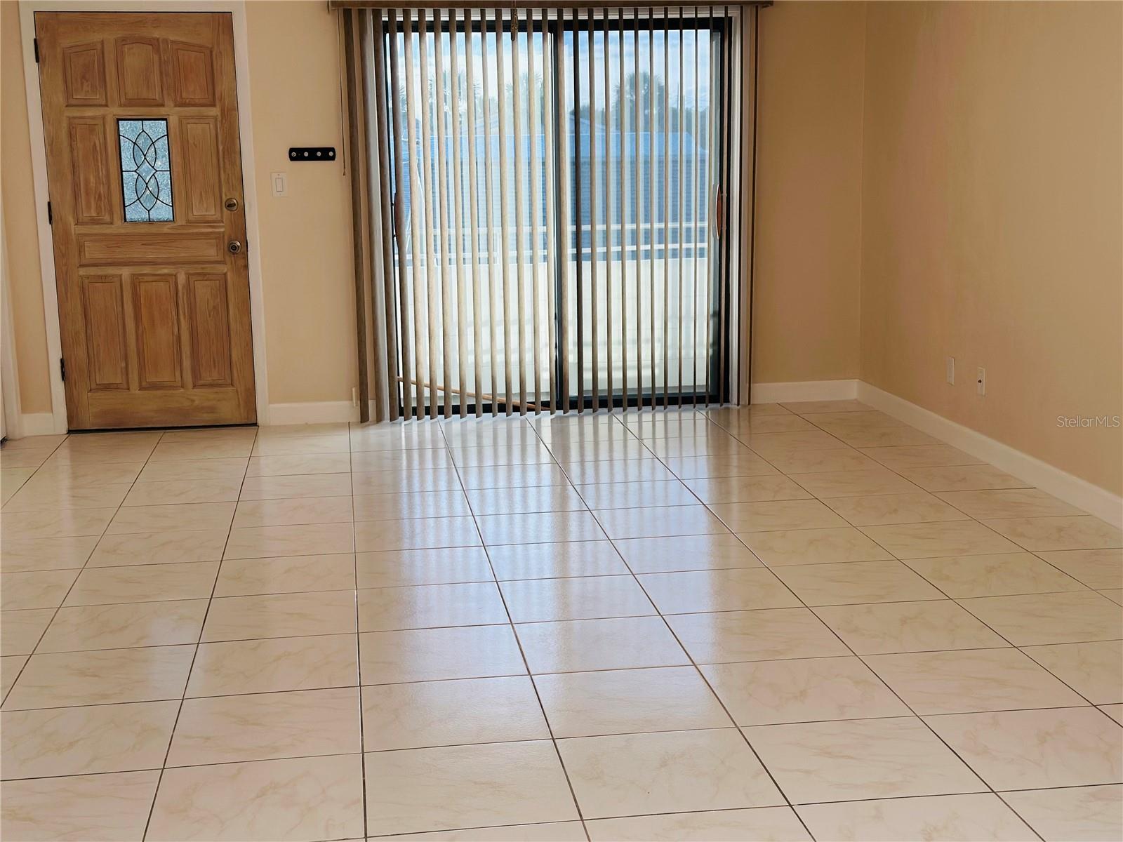 Image 4 of 21 For 2101 Atlantic Avenue 220