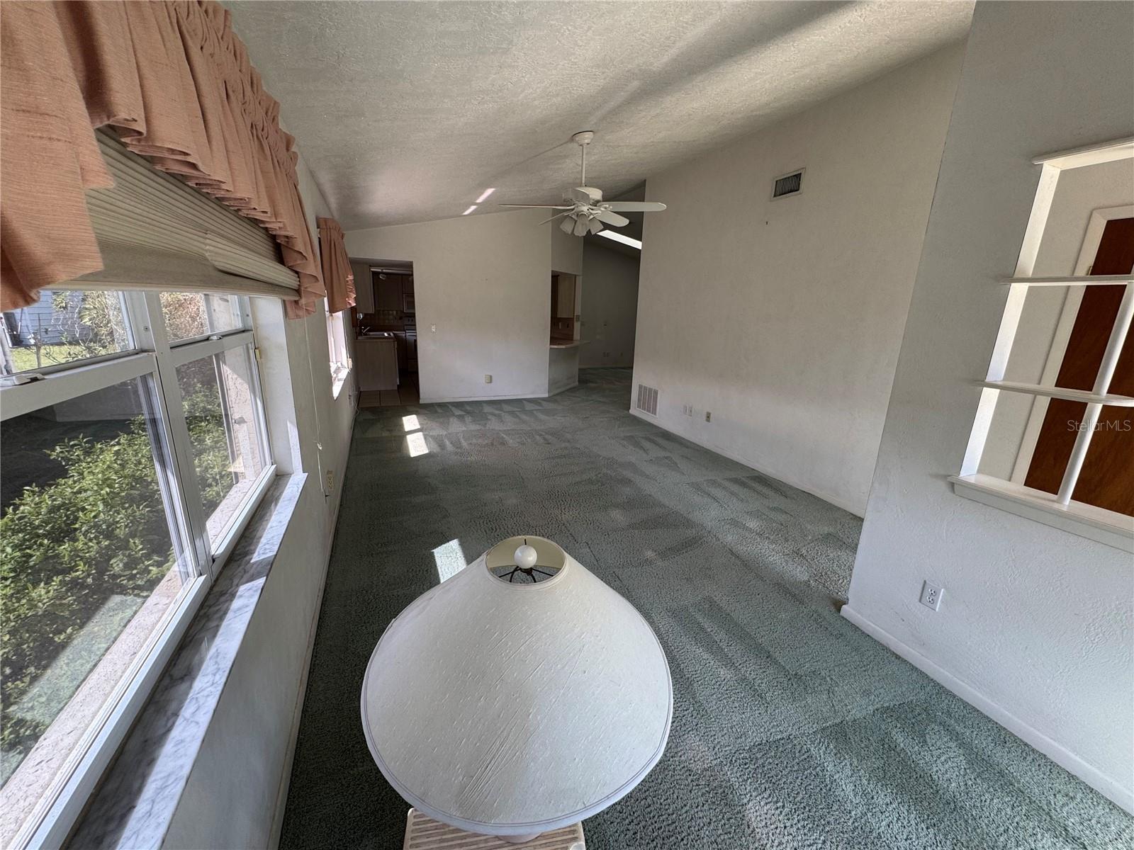 Image 9 of 23 For 202 North Street