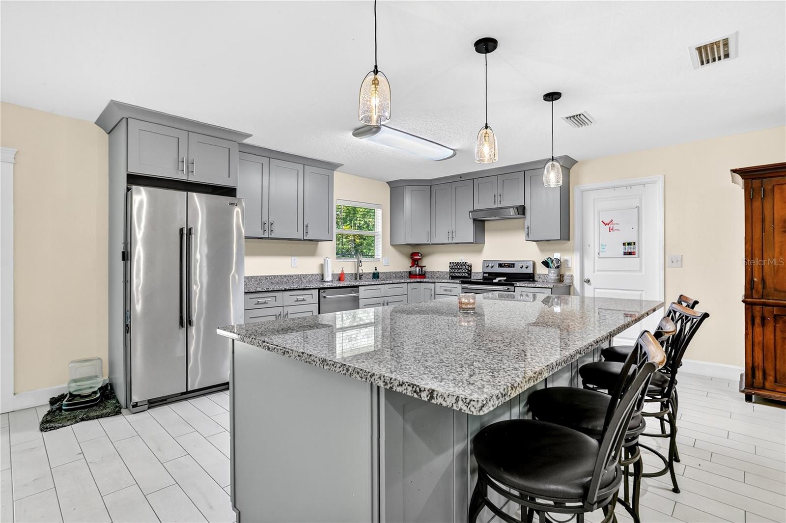 Image 6 of 36 For 1801 Highway 329