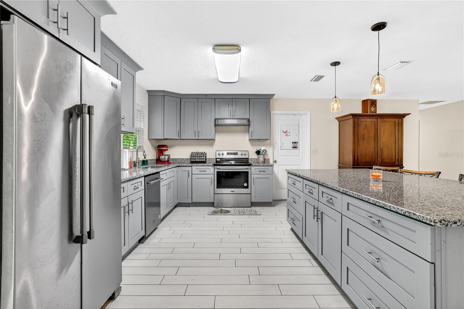 Image 7 of 36 For 1801 Highway 329