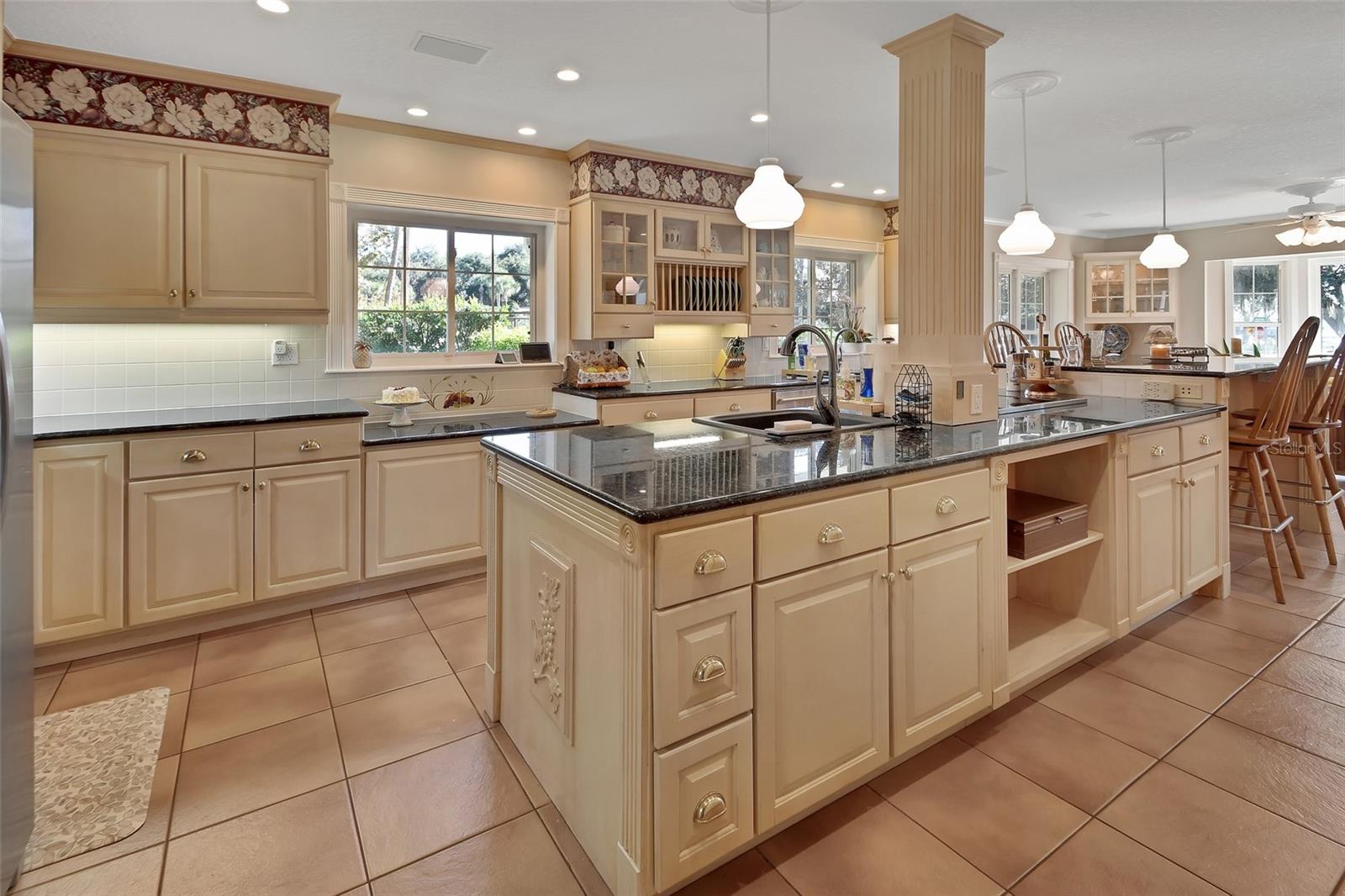 Image 19 of 61 For 150 Lake Winnemissett Drive