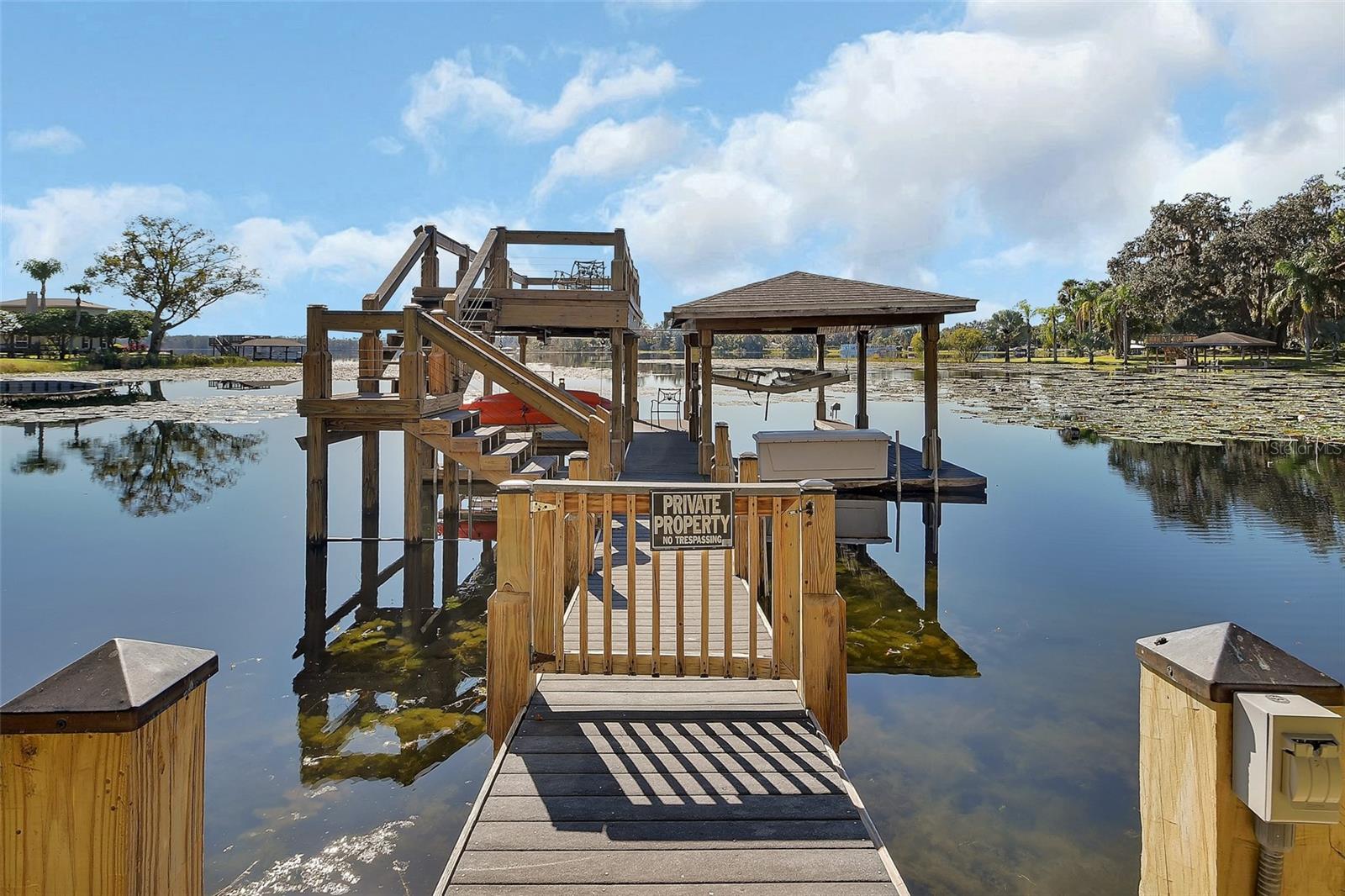 Image 53 of 61 For 150 Lake Winnemissett Drive