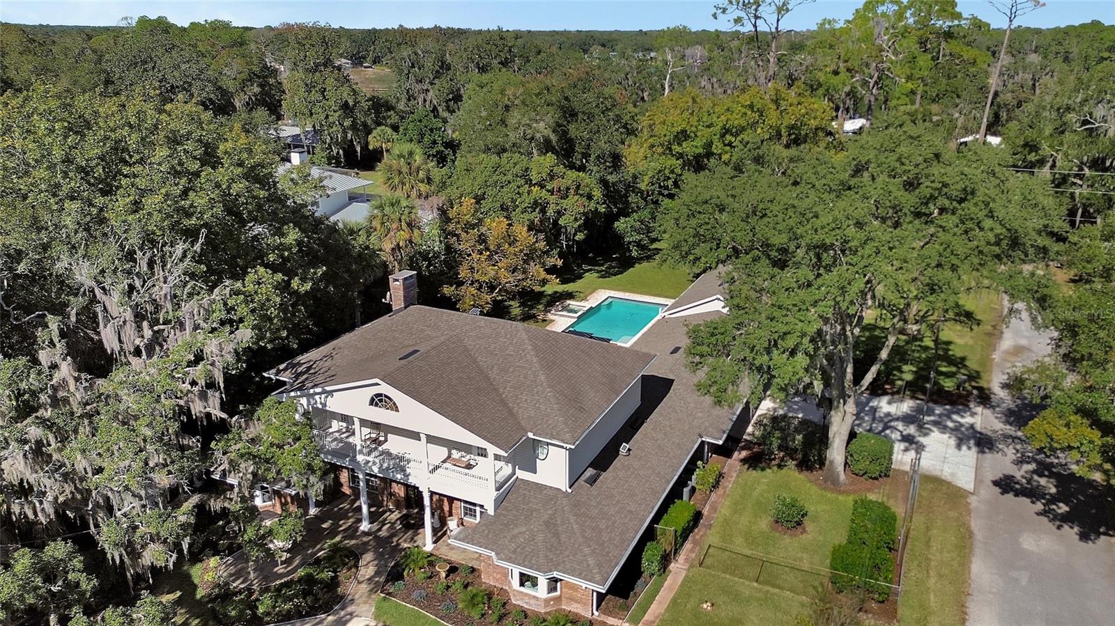 Image 57 of 61 For 150 Lake Winnemissett Drive