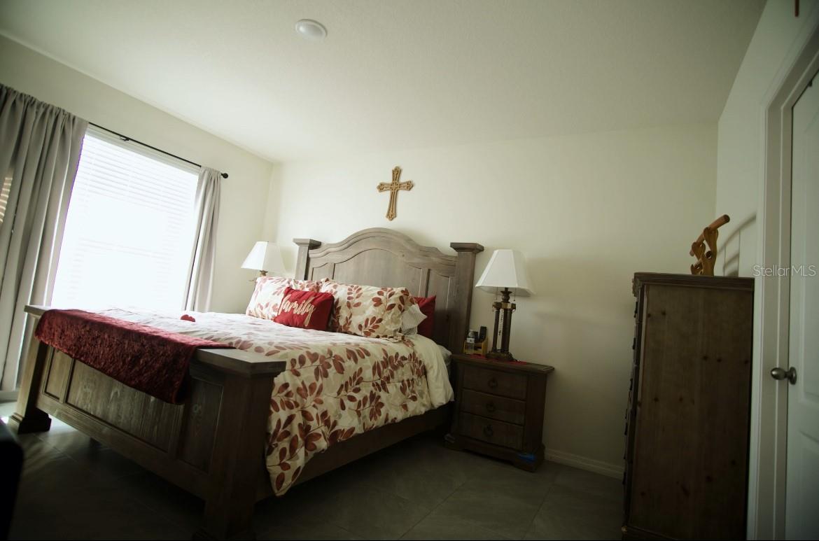 Image 13 of 19 For 530 Emily Glen Street