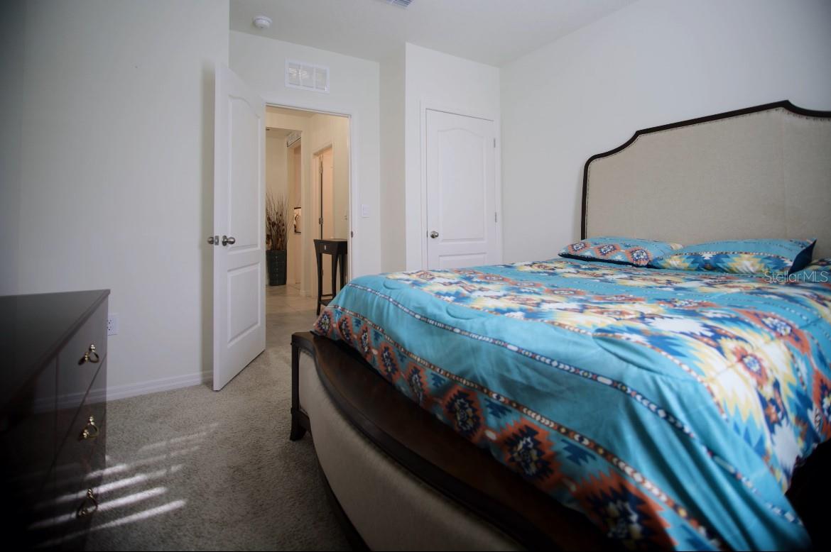 Image 4 of 19 For 530 Emily Glen Street