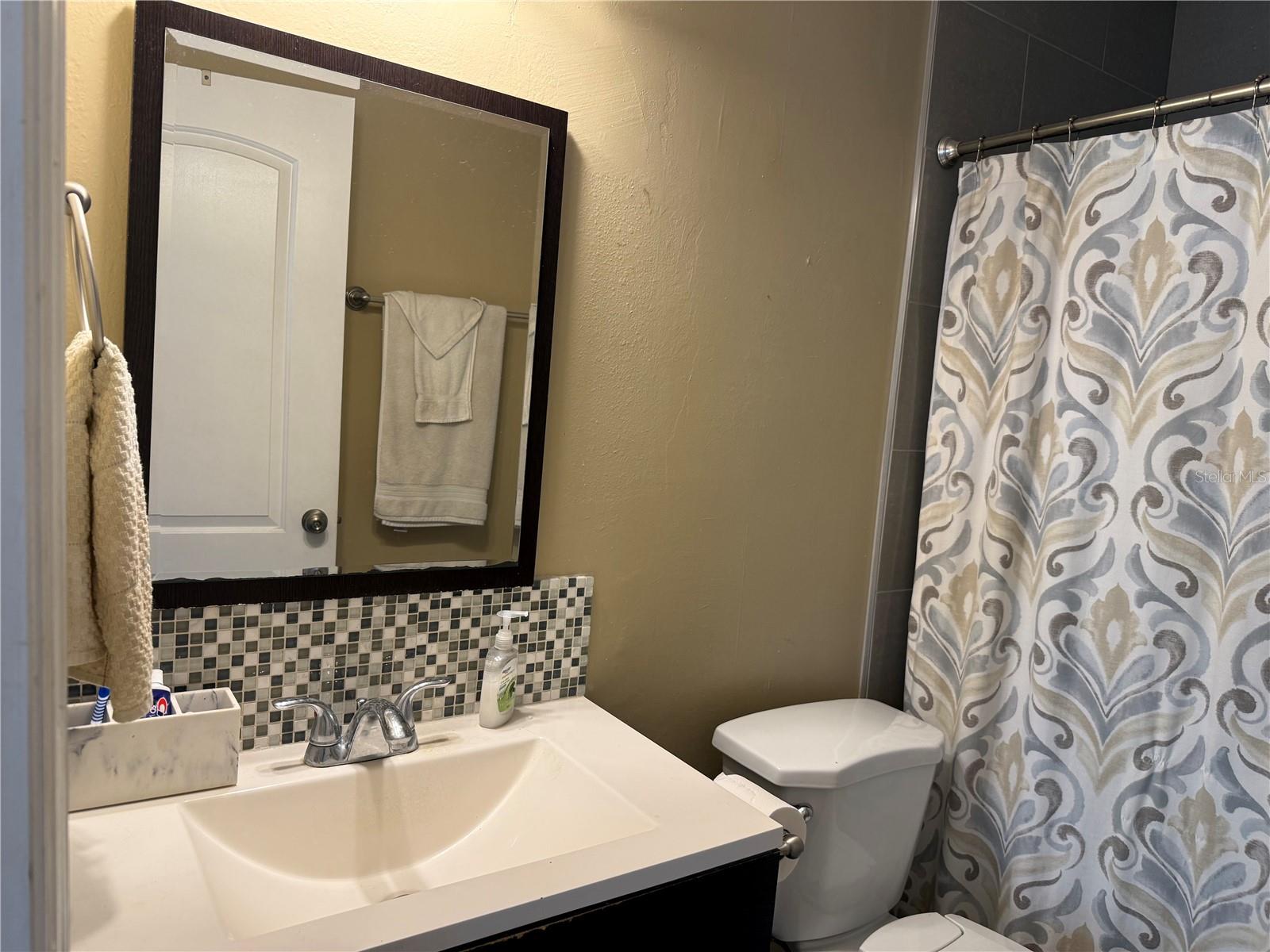 Image 23 of 29 For 2837 Weston Terrace