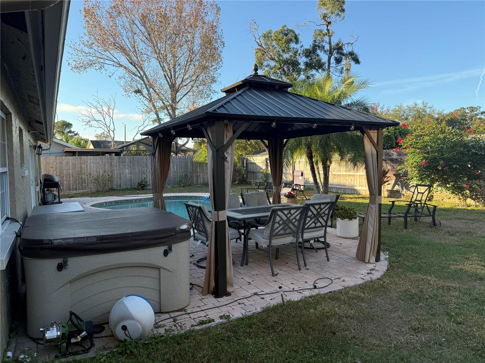 Image 26 of 29 For 2837 Weston Terrace