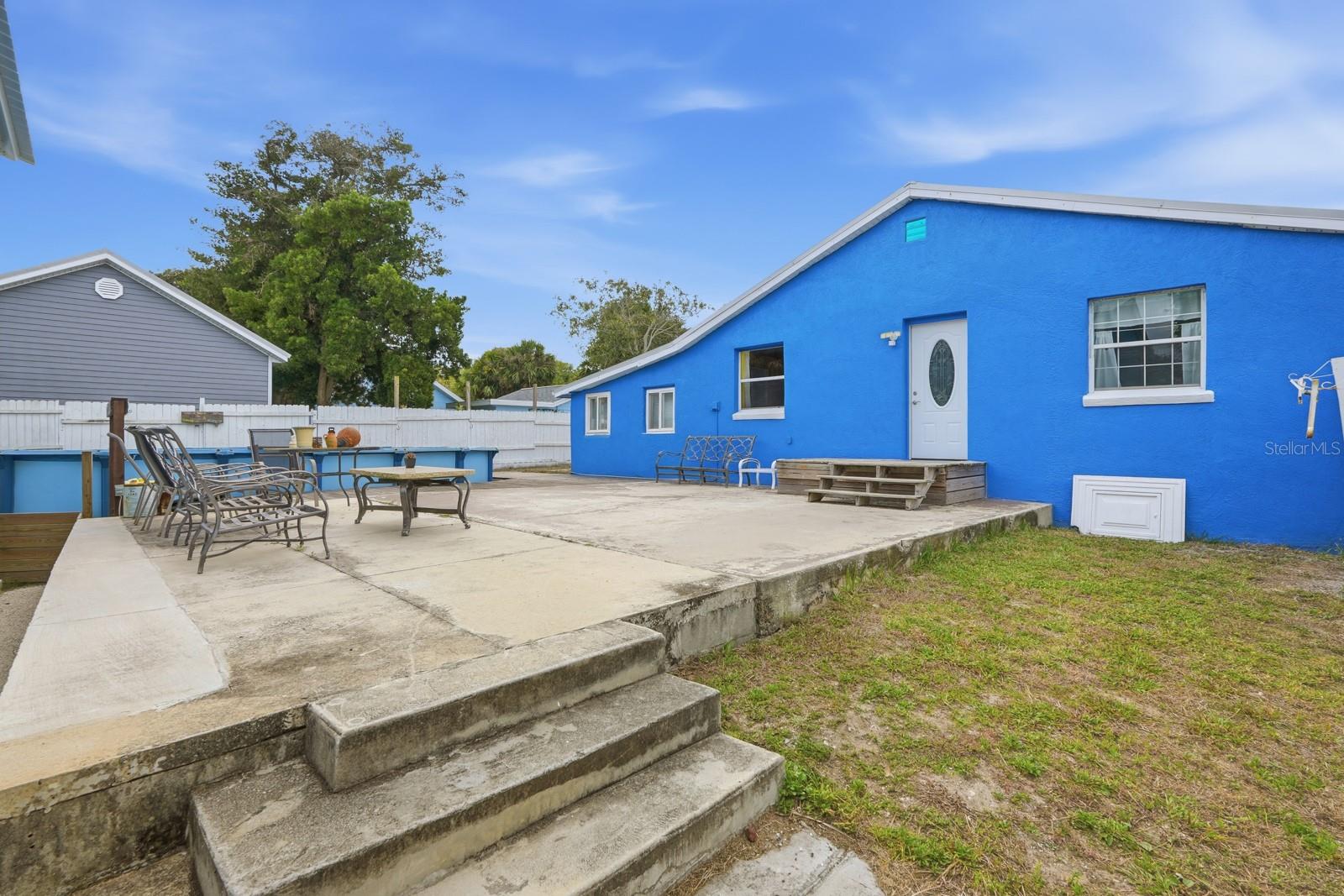 Image 27 of 52 For 318 Eastwood Lane