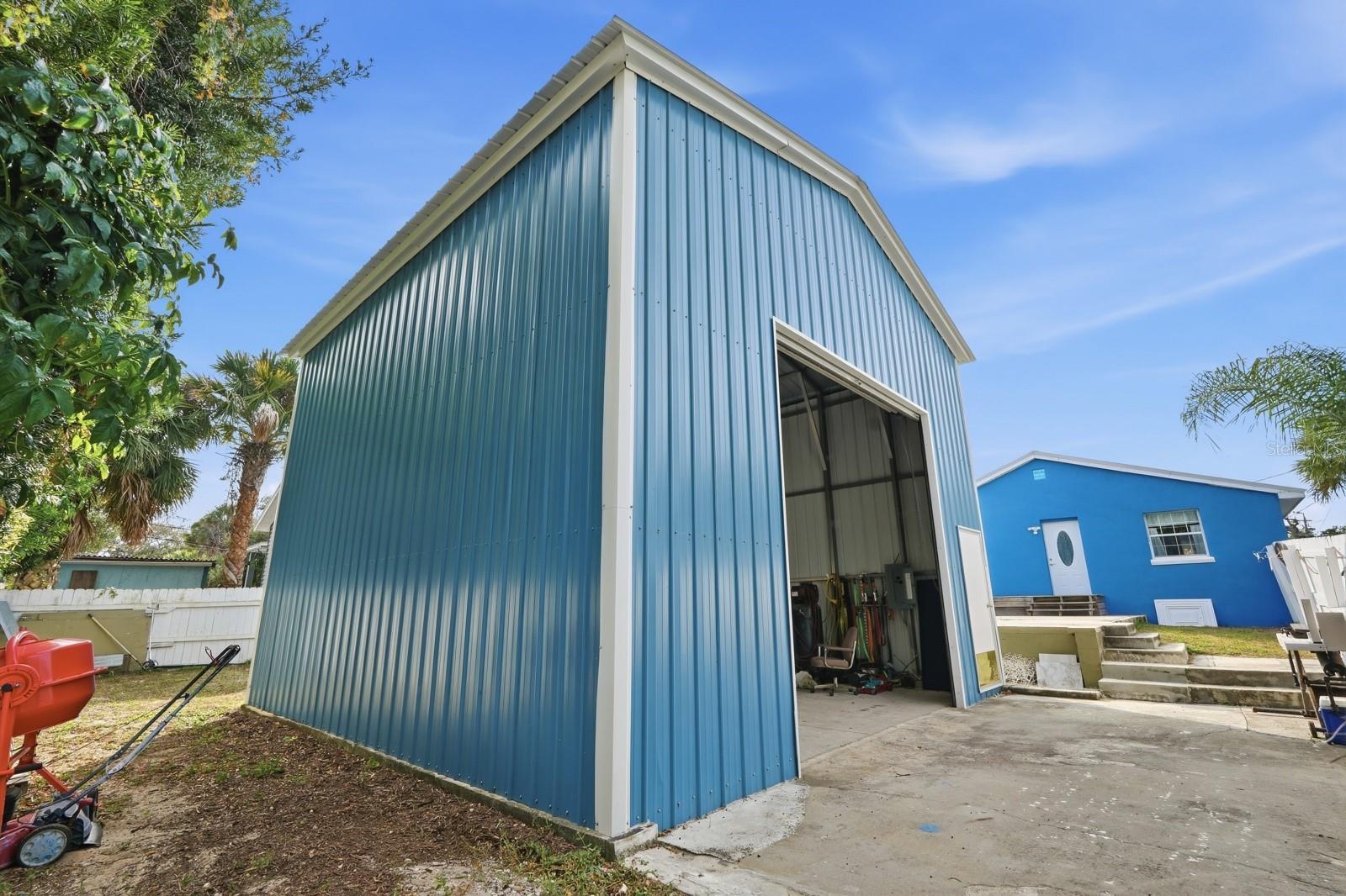 Image 35 of 52 For 318 Eastwood Lane