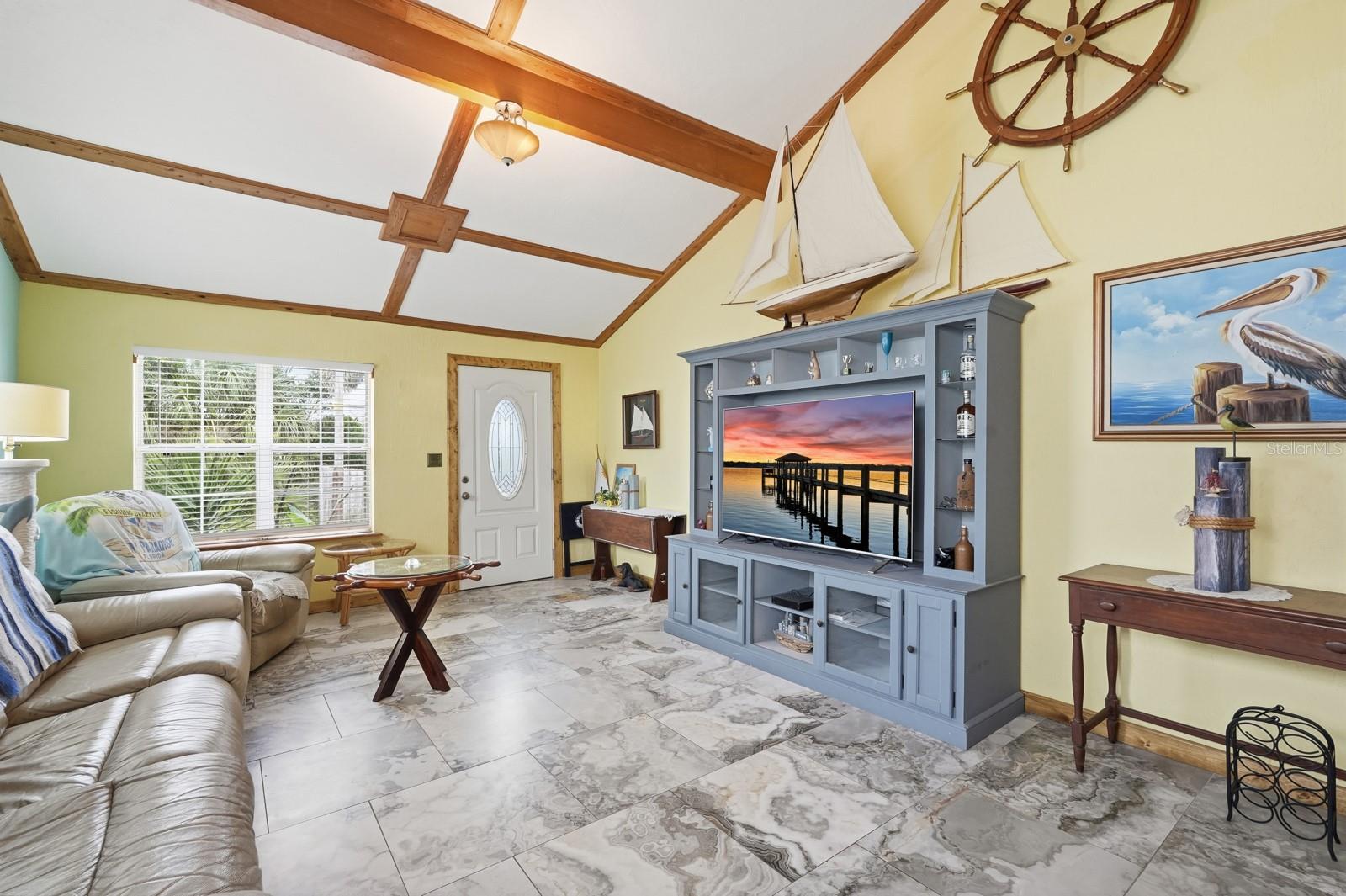 Image 7 of 52 For 318 Eastwood Lane