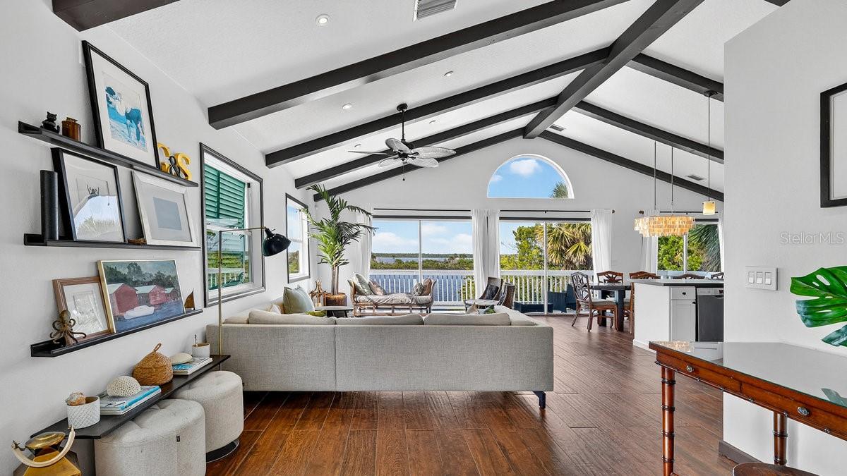 Image 11 of 68 For 3110 John Anderson Drive