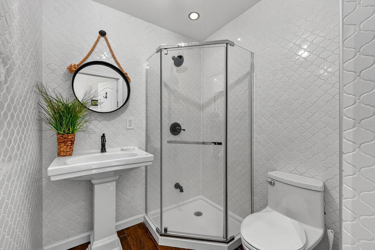 Image 32 of 68 For 3110 John Anderson Drive