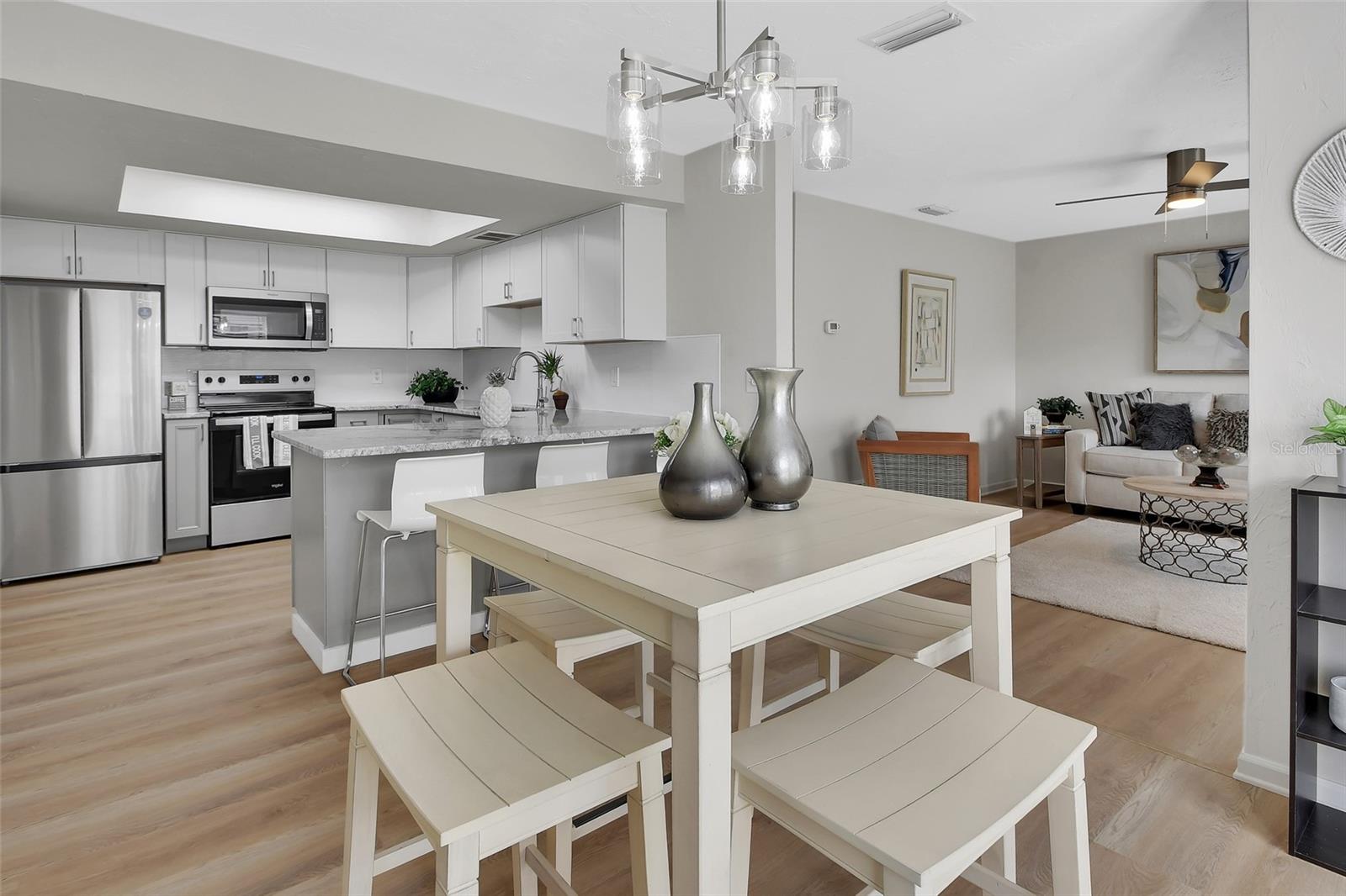 Image 11 of 26 For 1563 Elsasser Street