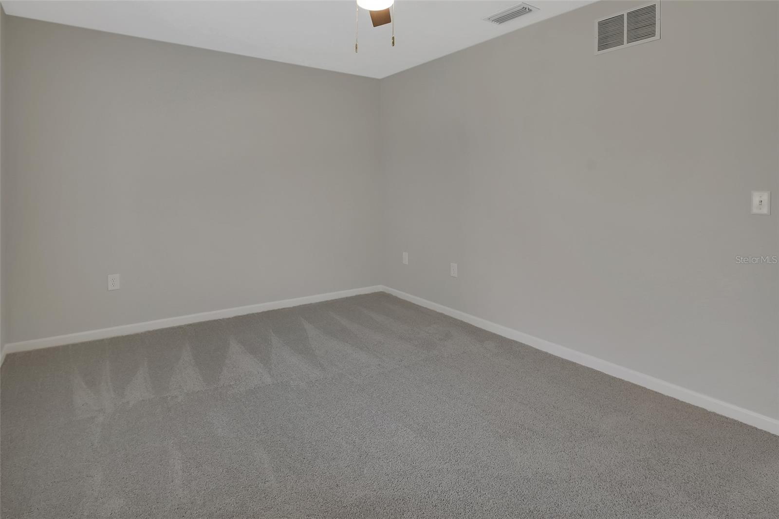 Image 13 of 26 For 1563 Elsasser Street