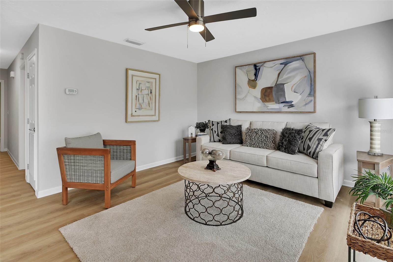 Image 3 of 26 For 1563 Elsasser Street