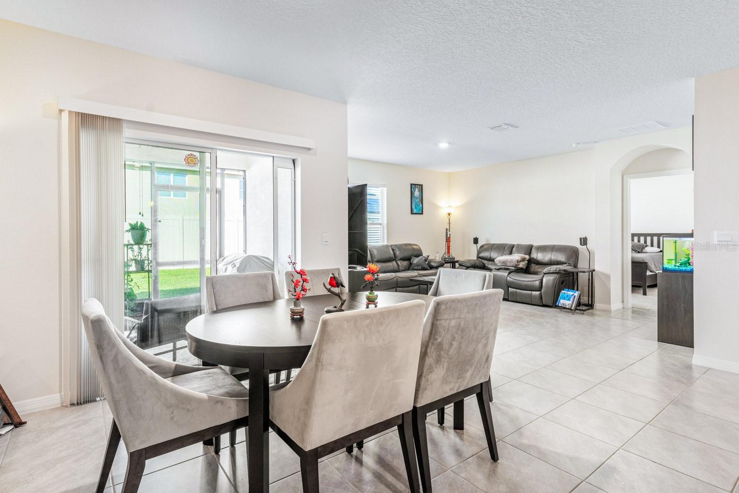 Image 13 of 35 For 5381 Hickory Downs Way