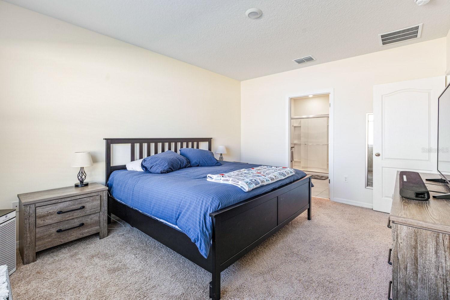 Image 18 of 35 For 5381 Hickory Downs Way