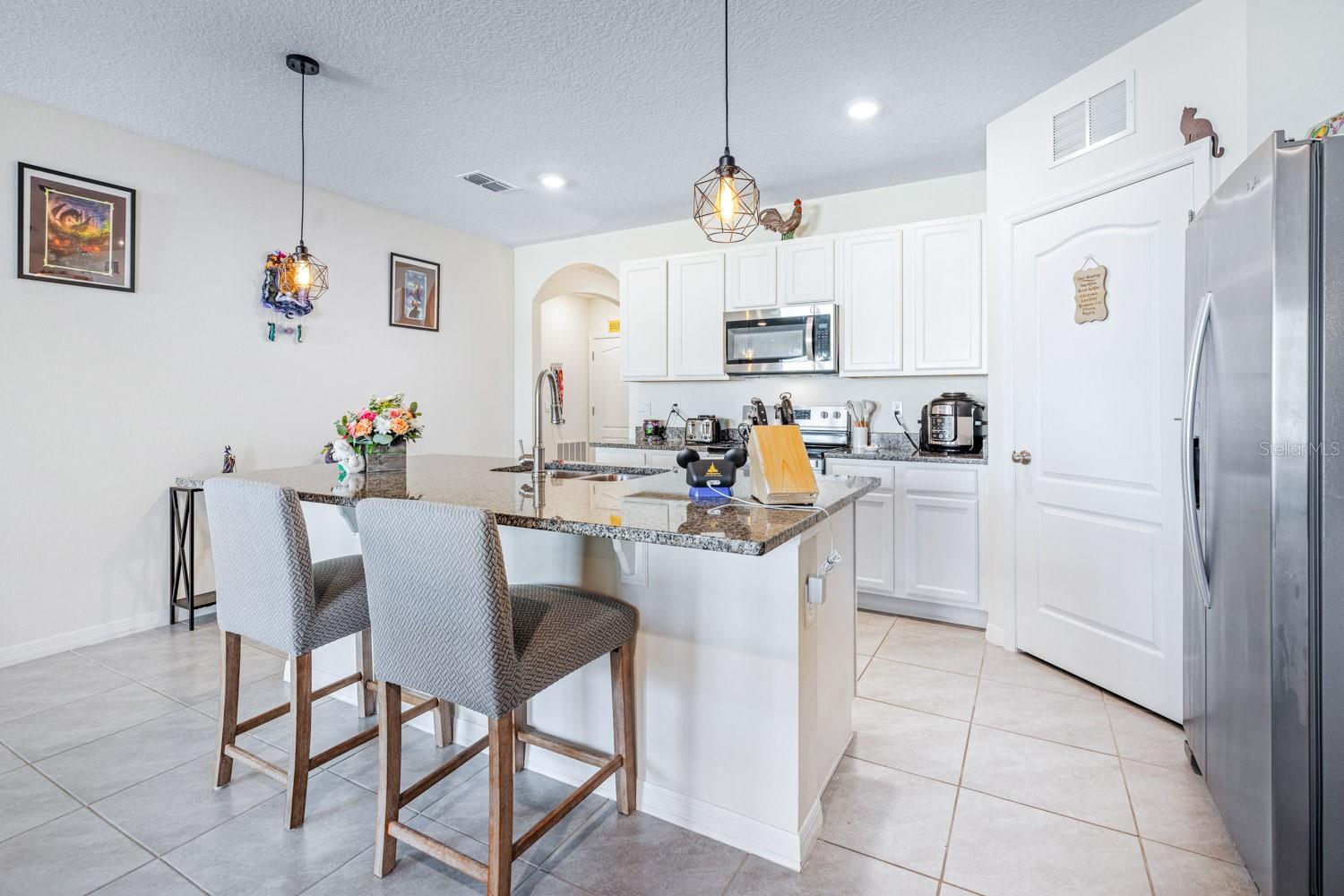 Image 4 of 35 For 5381 Hickory Downs Way