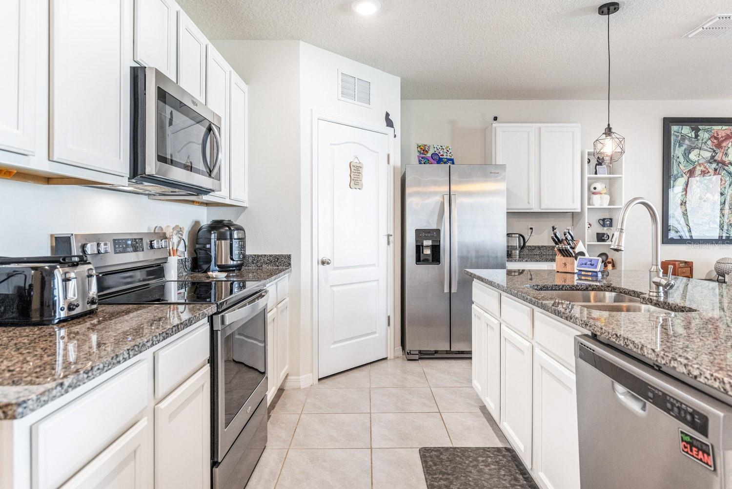 Image 5 of 35 For 5381 Hickory Downs Way