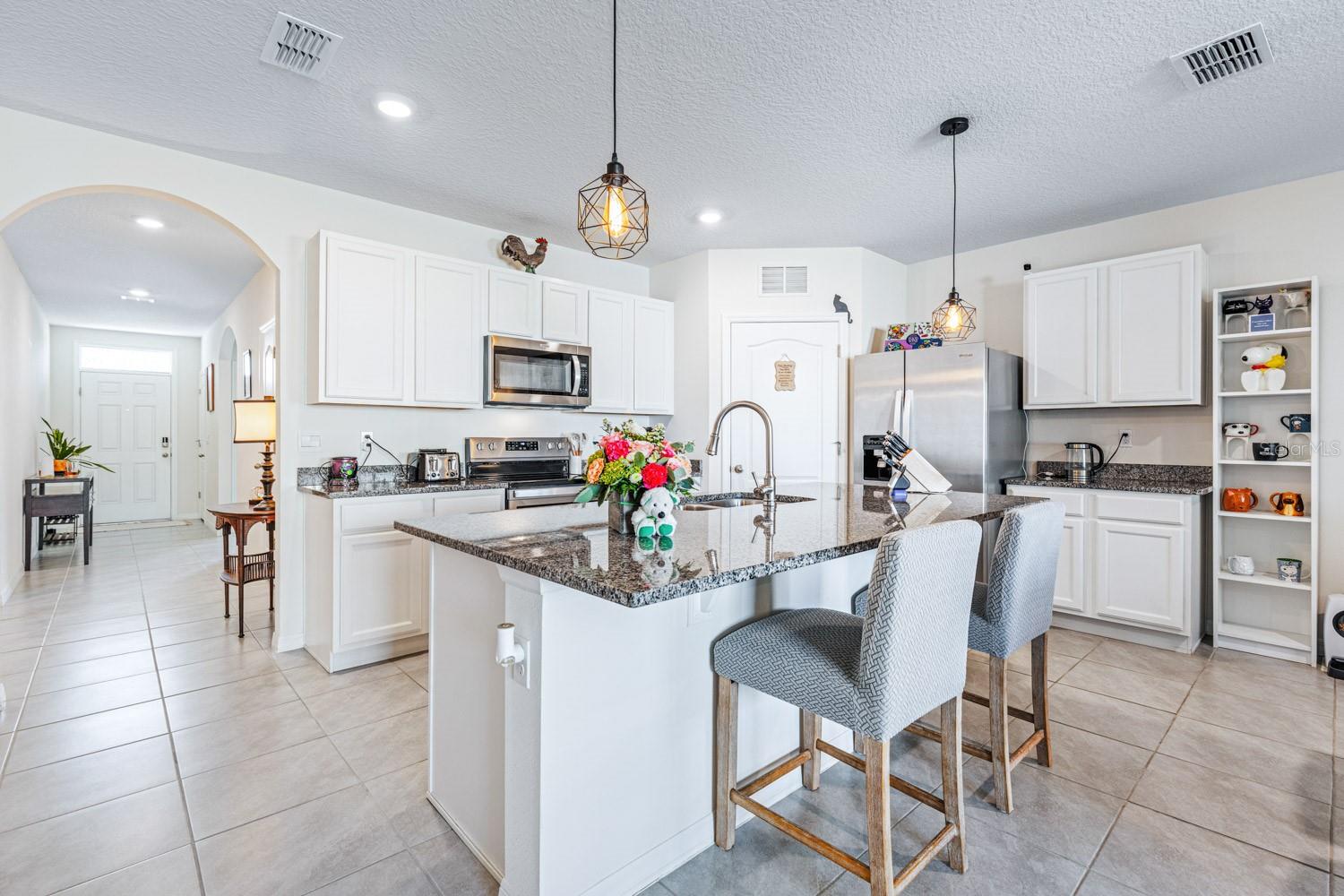 Image 6 of 35 For 5381 Hickory Downs Way