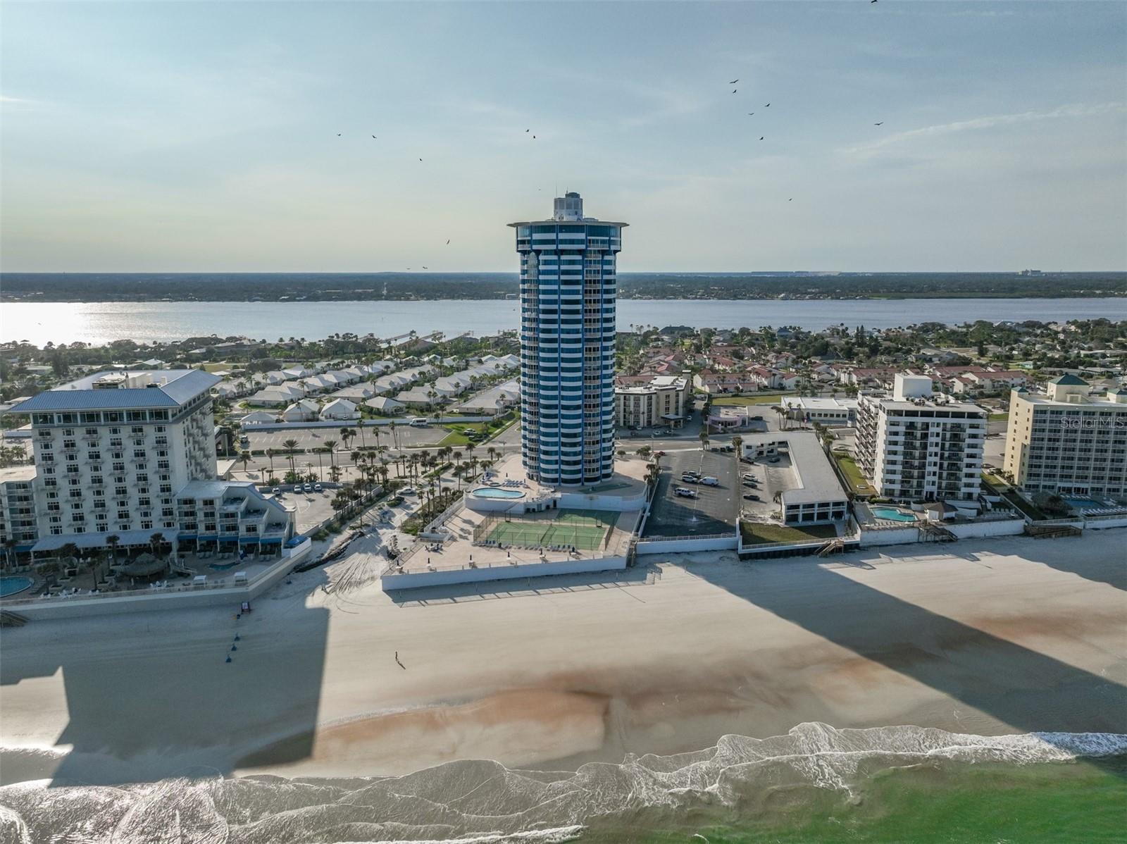 Image 53 of 60 For 2625 Atlantic Avenue 10se