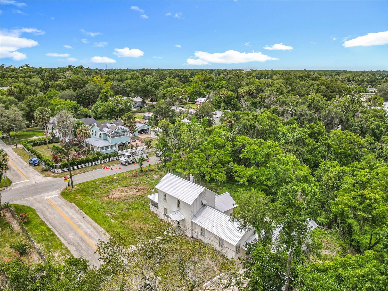 Image 38 of 40 For 601 Adelle Avenue