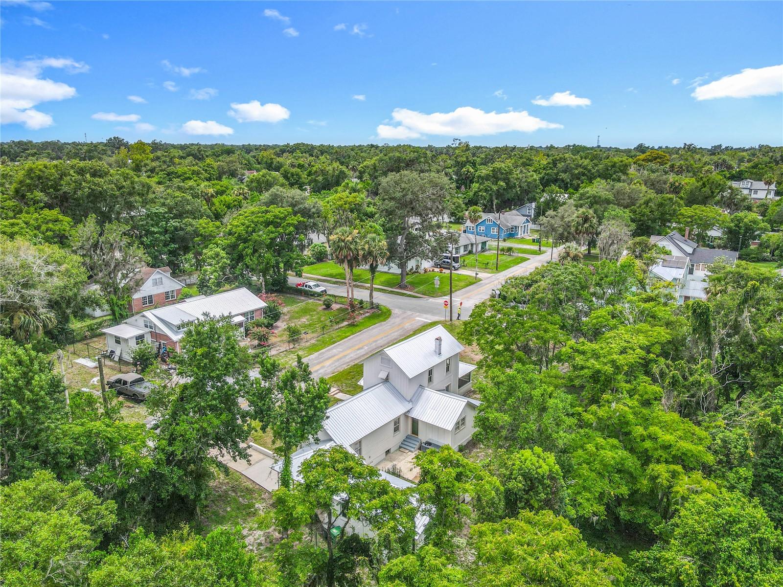 Image 40 of 40 For 601 Adelle Avenue