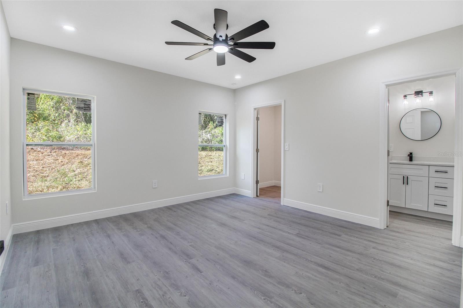 Image 13 of 25 For 404 Ruby Avenue