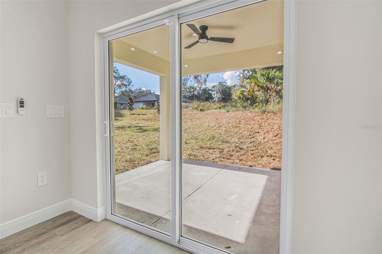 Image 17 of 25 For 404 Ruby Avenue