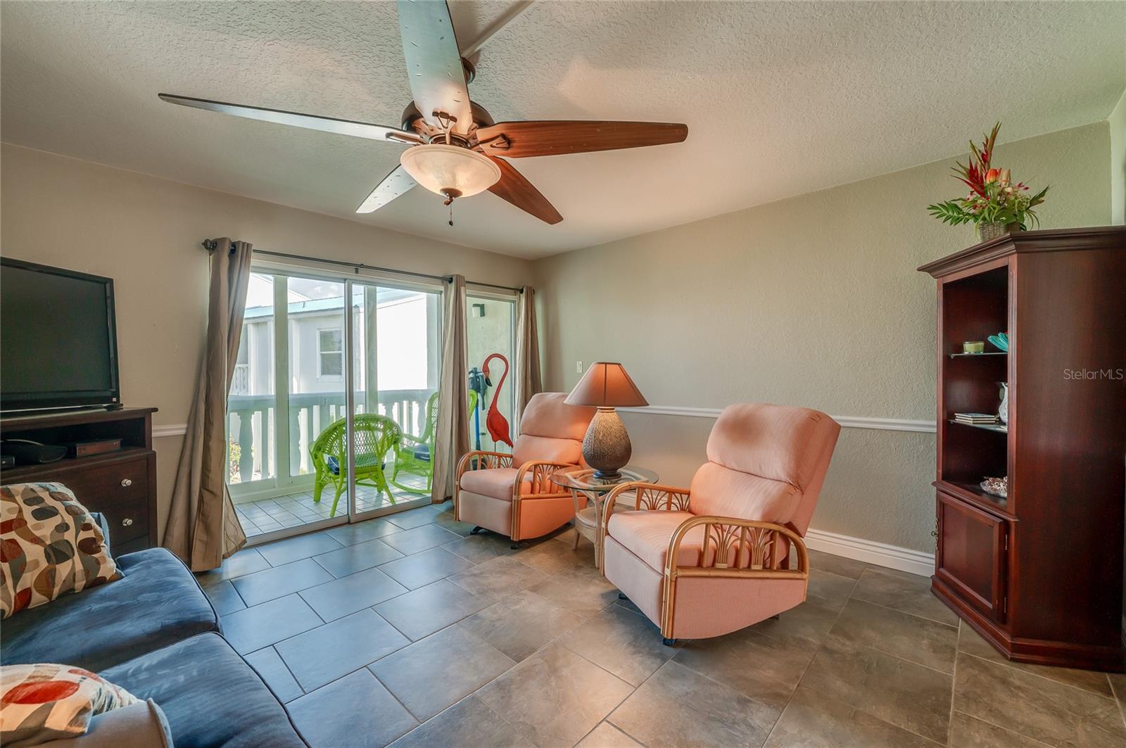 Image 10 of 42 For 4590 Atlantic Avenue 263a