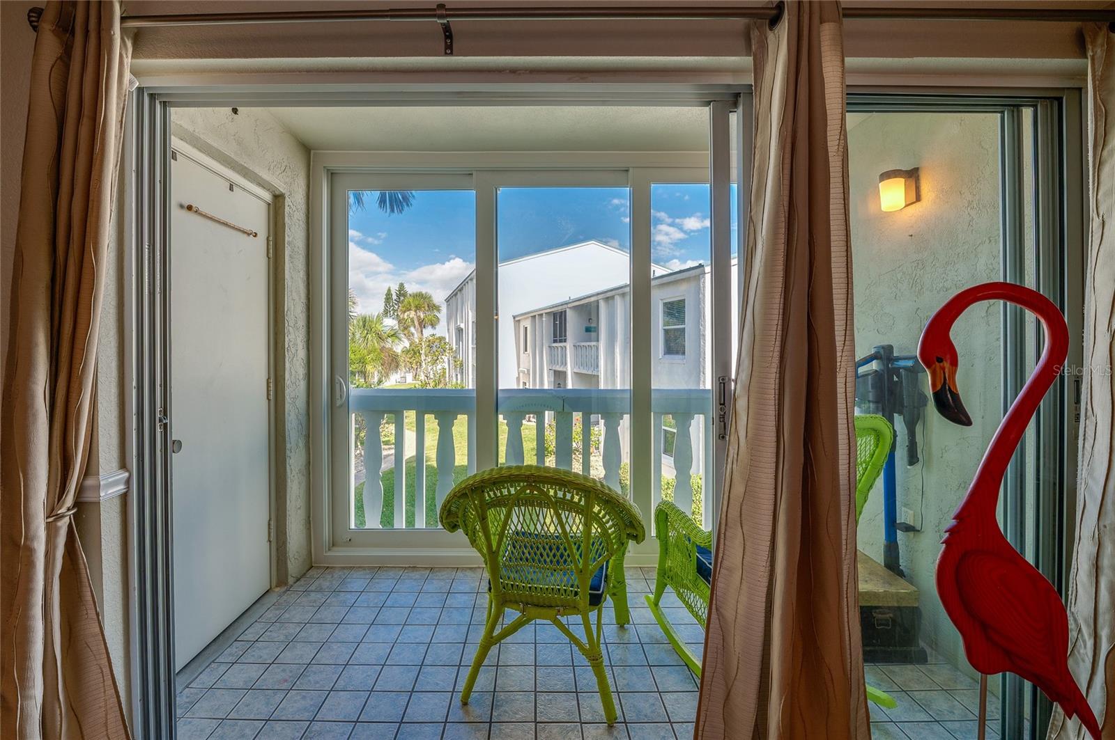 Image 13 of 42 For 4590 Atlantic Avenue 263a