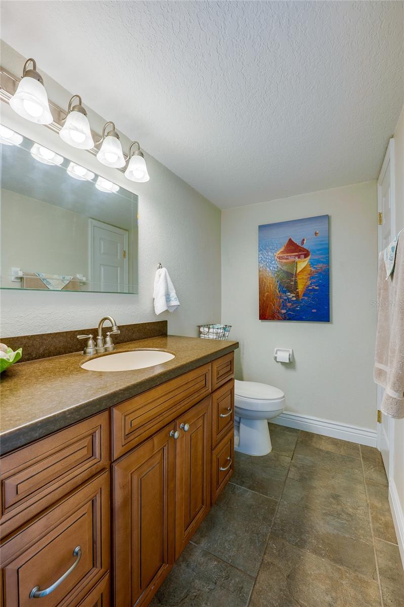 Image 26 of 42 For 4590 Atlantic Avenue 263a