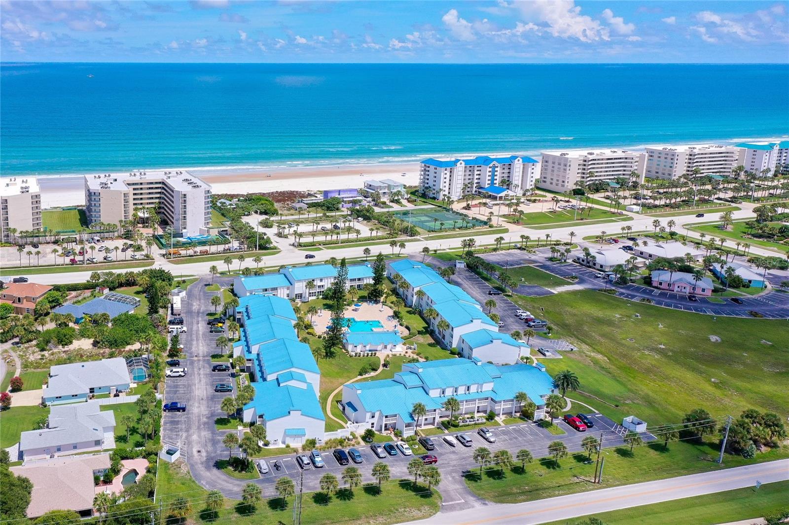 Image 30 of 42 For 4590 Atlantic Avenue 263a